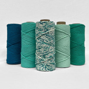 Confetti Macrame String // Blue Lagon