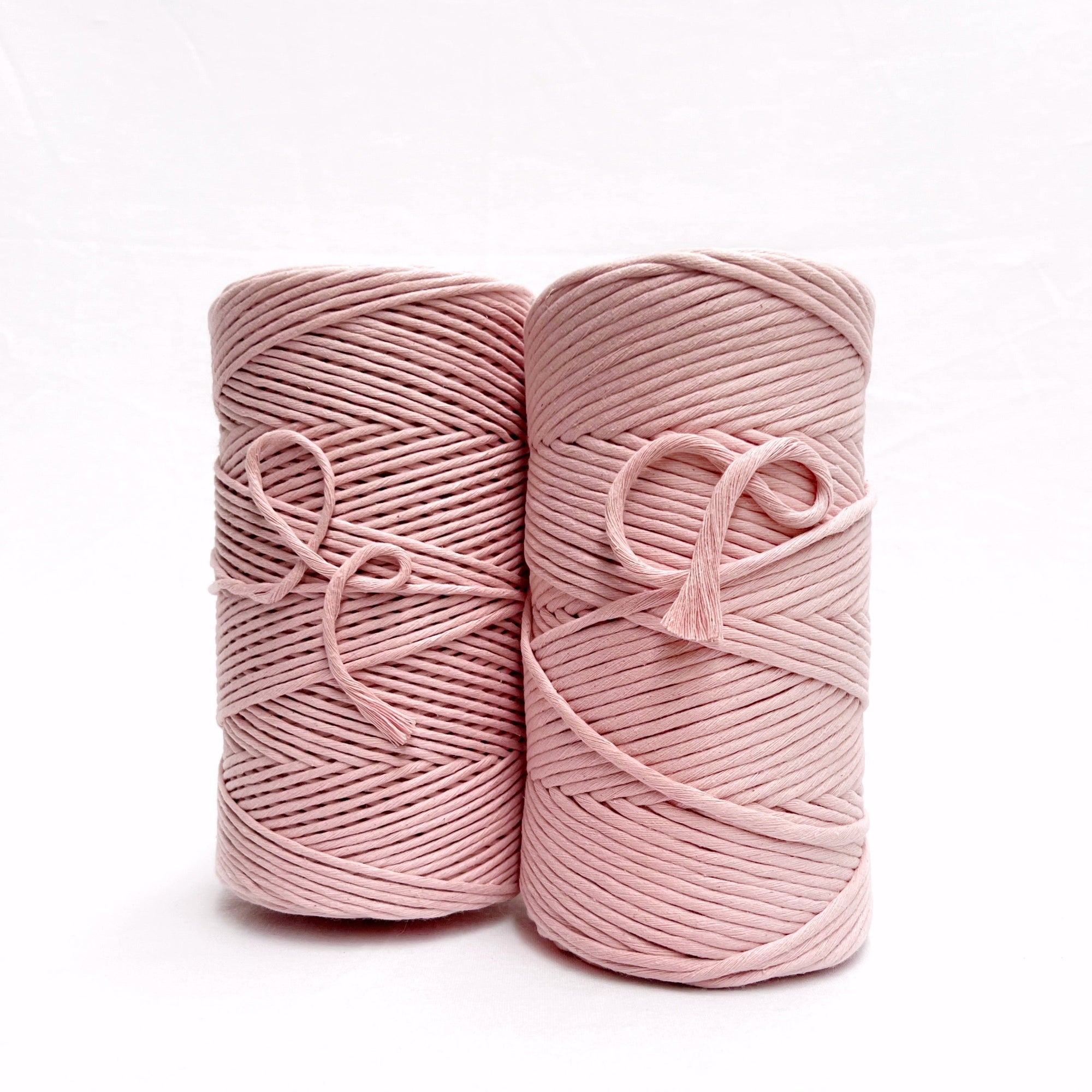 mary maker studio 1kg 5mm recycled cotton macrame string in light pink salt colour suitable for macrame workshops beginners and advanced artists